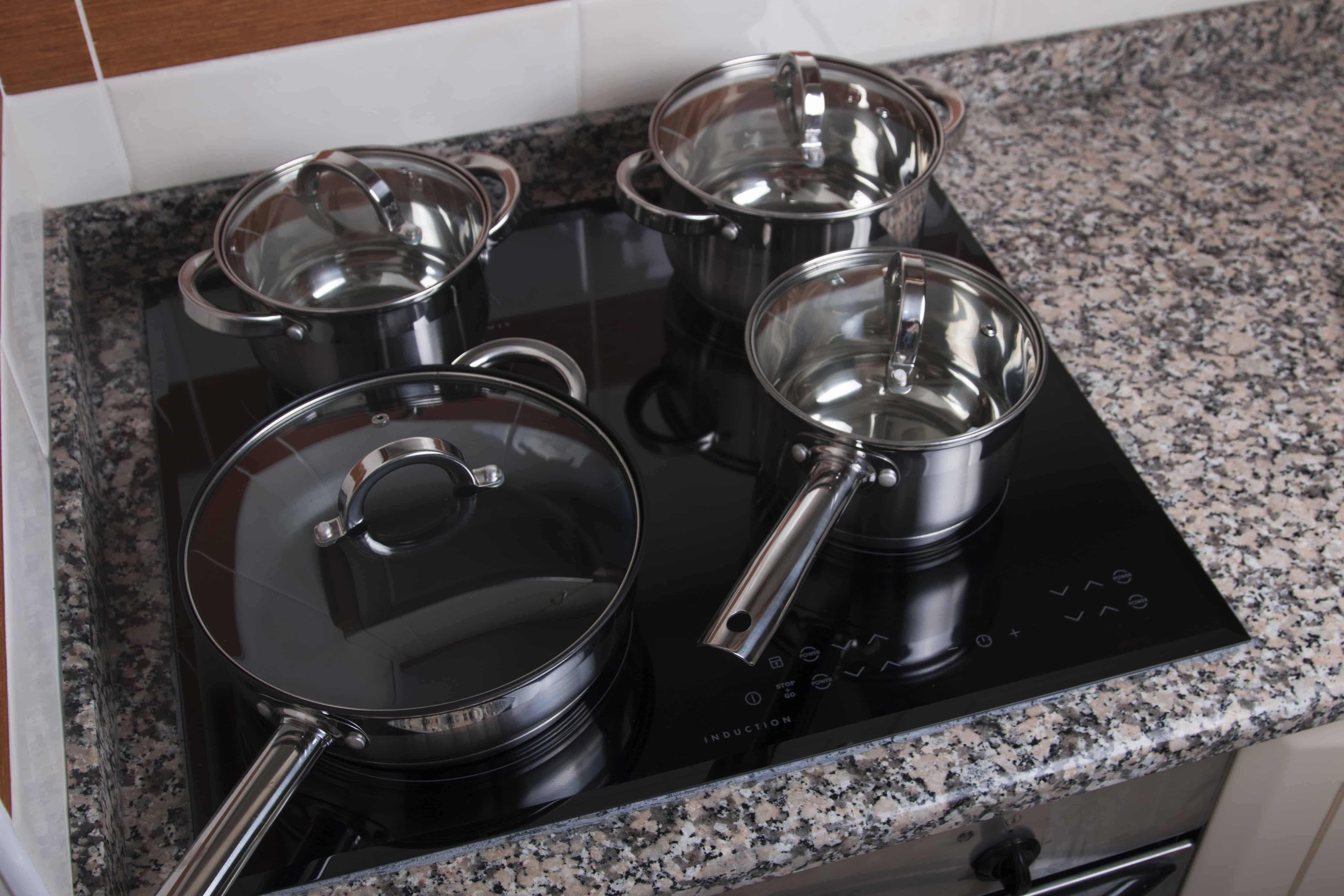 5 best cookware for glass top stoves: reviews and buying tips