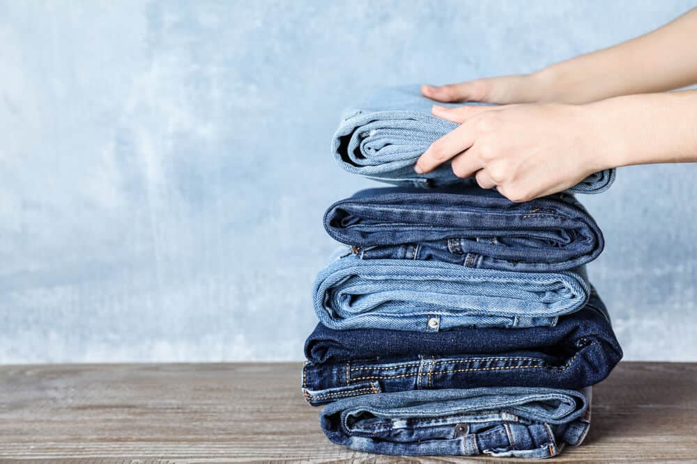 Why Are Robin’s Jeans So Expensive? (Here’s the Thing)