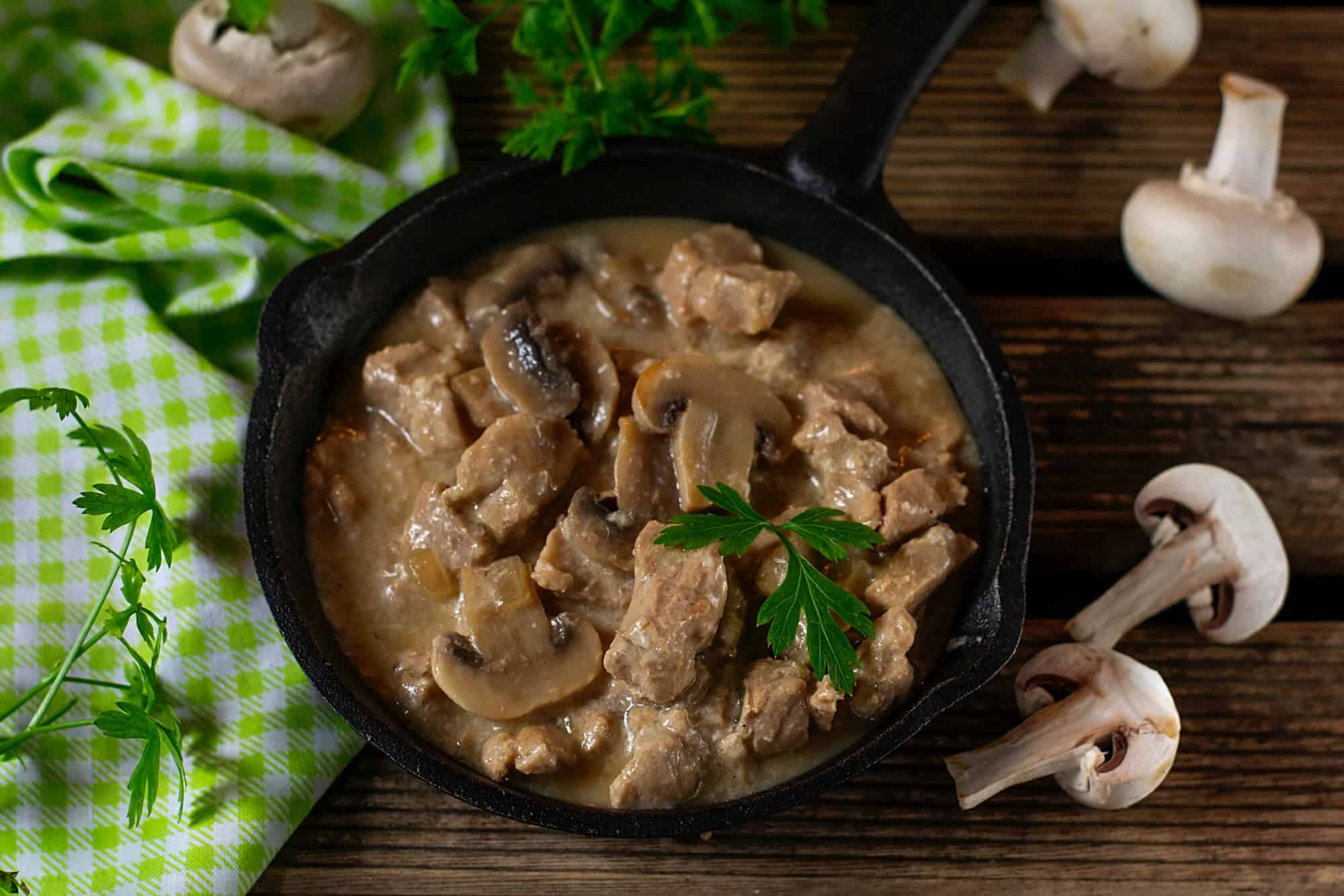When to Add Mushrooms to Slow Cooker: 6 Timing Tips